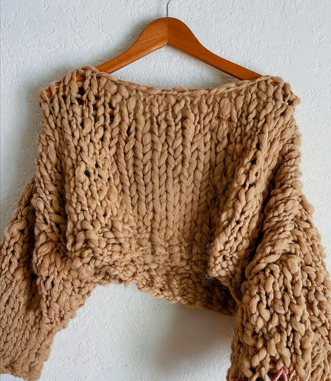 Super Chunky Art yarn cropped jumper pattern