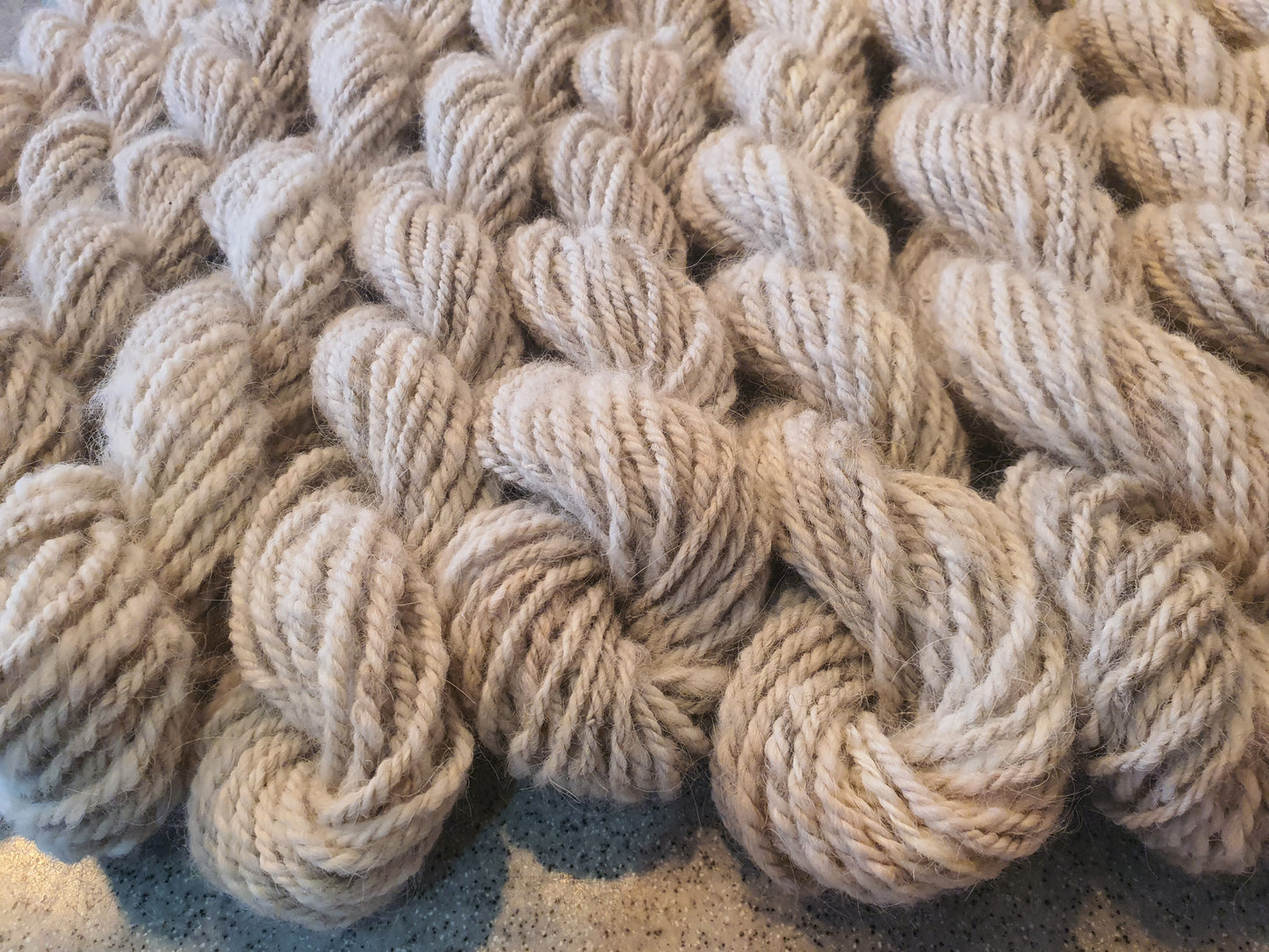 Pet fur yarn - Spinning service (Chiengora). Your pet's fur hand spun into yarn. Dogs, cats, rabbits, fur yarn.