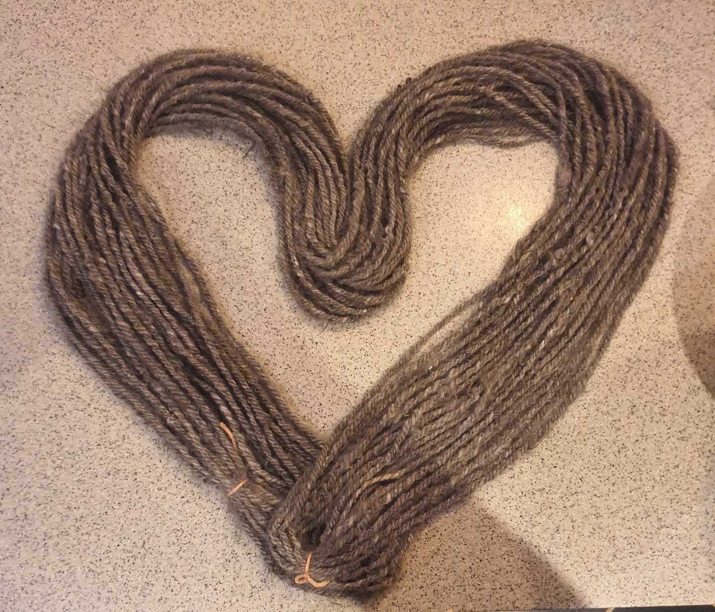 Pet fur yarn - Spinning service (Chiengora). Your pet's fur hand spun into yarn. Dogs, cats, rabbits, fur yarn.