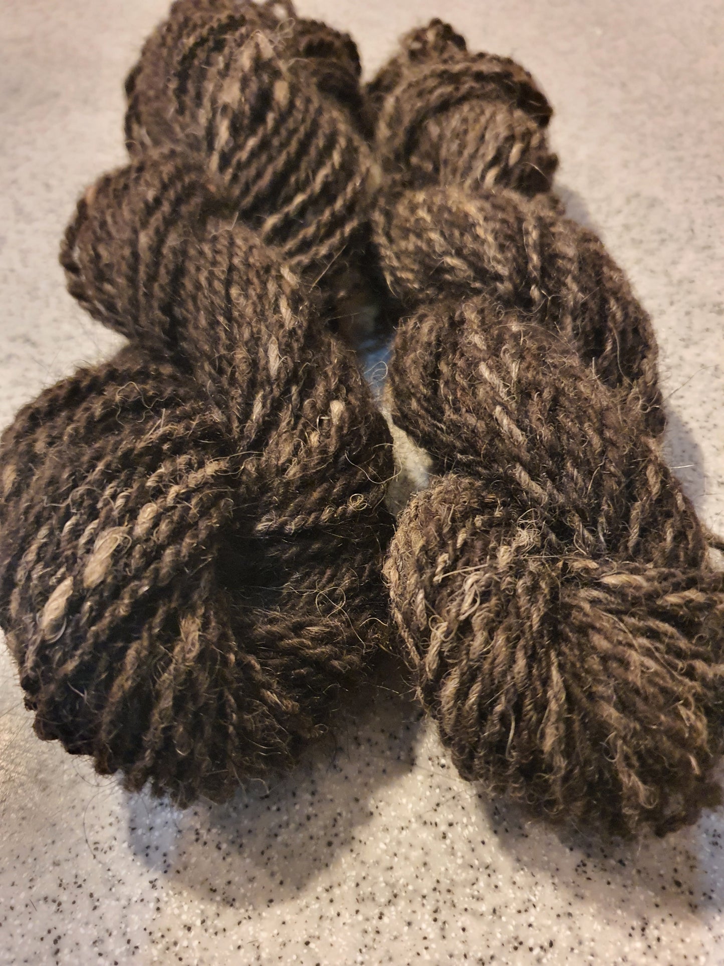 Pet fur yarn - Spinning service (Chiengora). Your pet's fur hand spun into yarn. Dogs, cats, rabbits, fur yarn.
