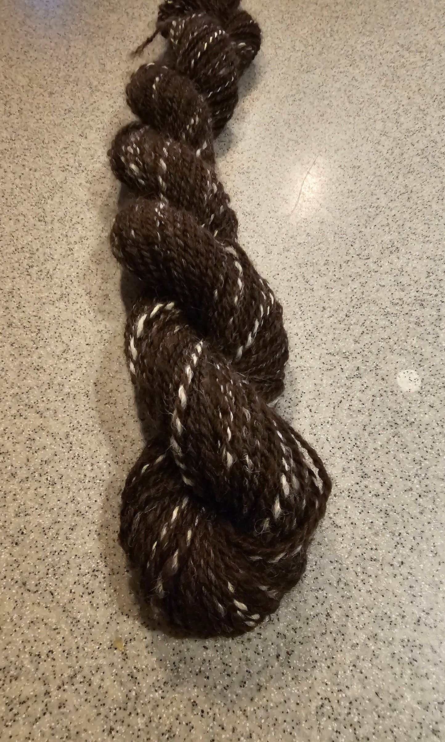 Pet fur yarn - Spinning service (Chiengora). Your pet's fur hand spun into yarn. Dogs, cats, rabbits, fur yarn.