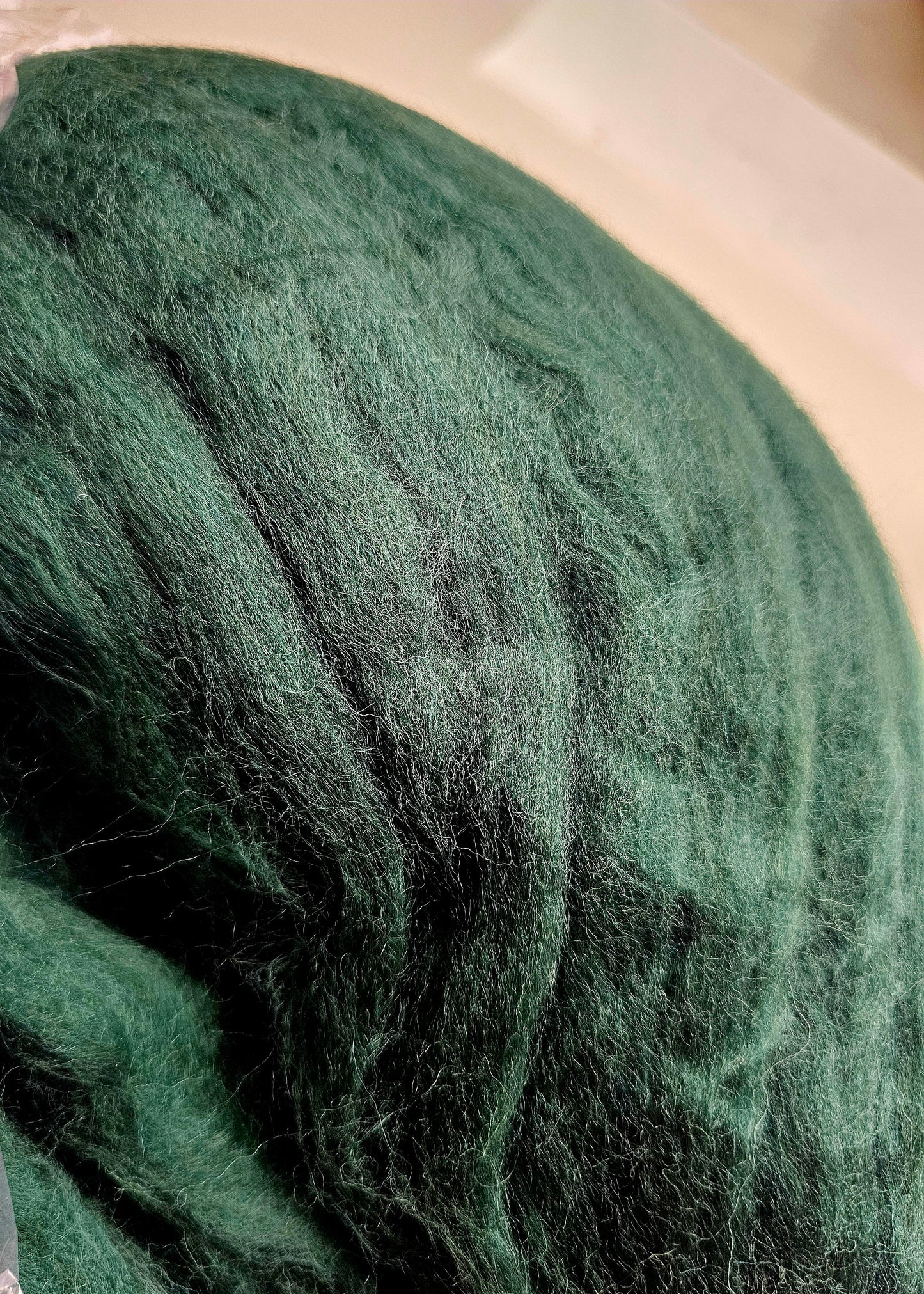 Green envy - Cheviot top