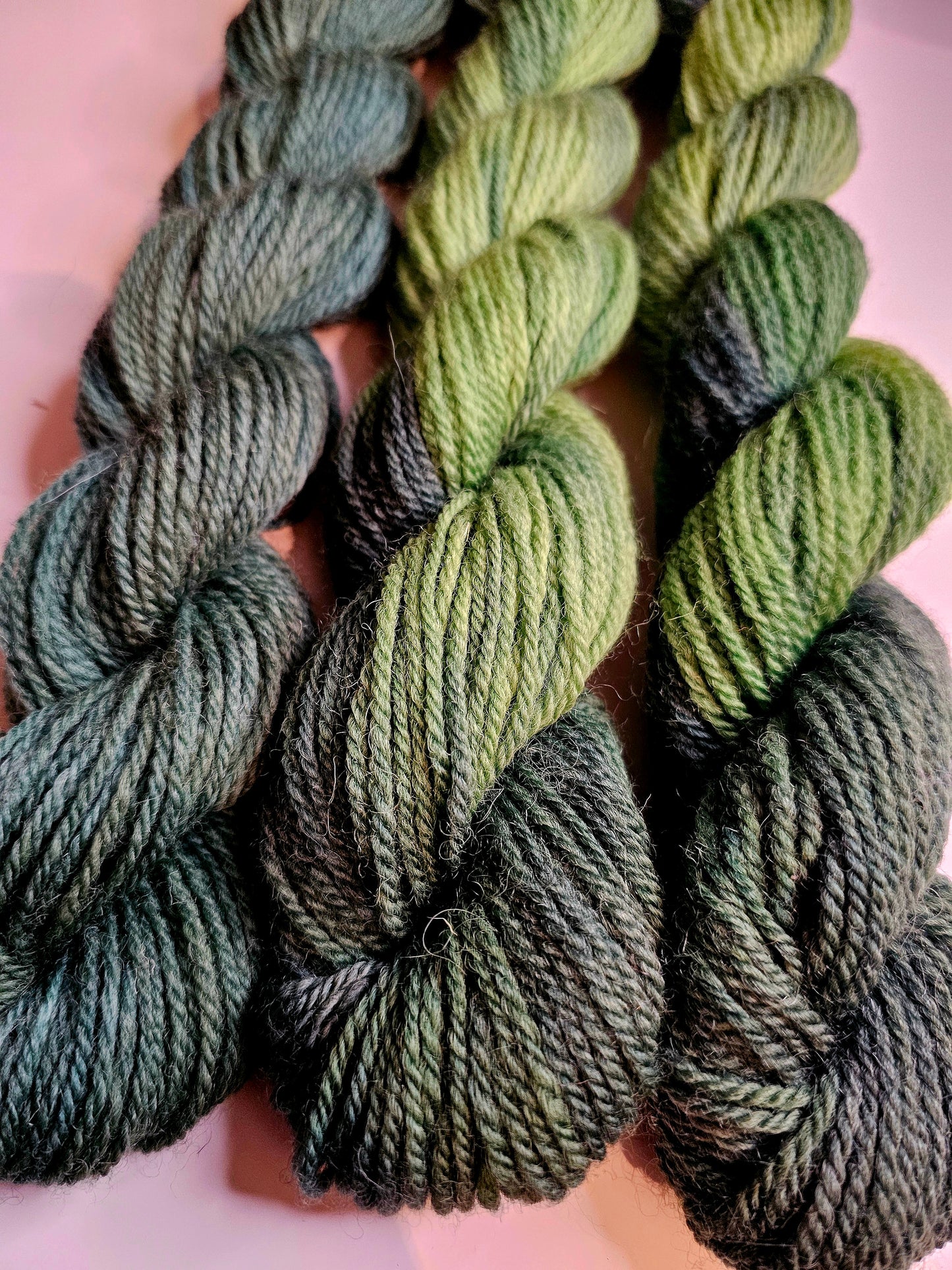 Spring Greens superwash Dk yarn