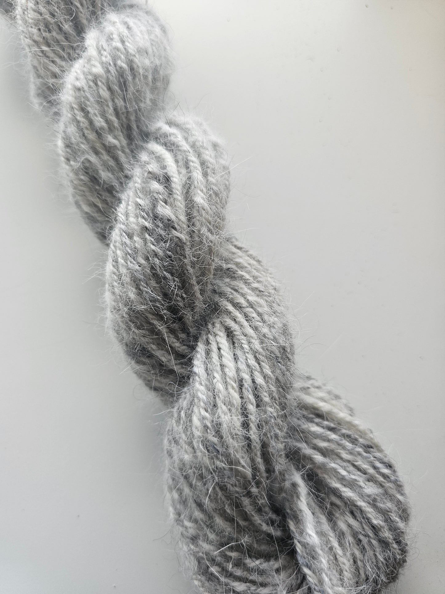 Pet fur yarn - Spinning service (Chiengora). Your pet's fur hand spun into yarn. Dogs, cats, rabbits, fur yarn.