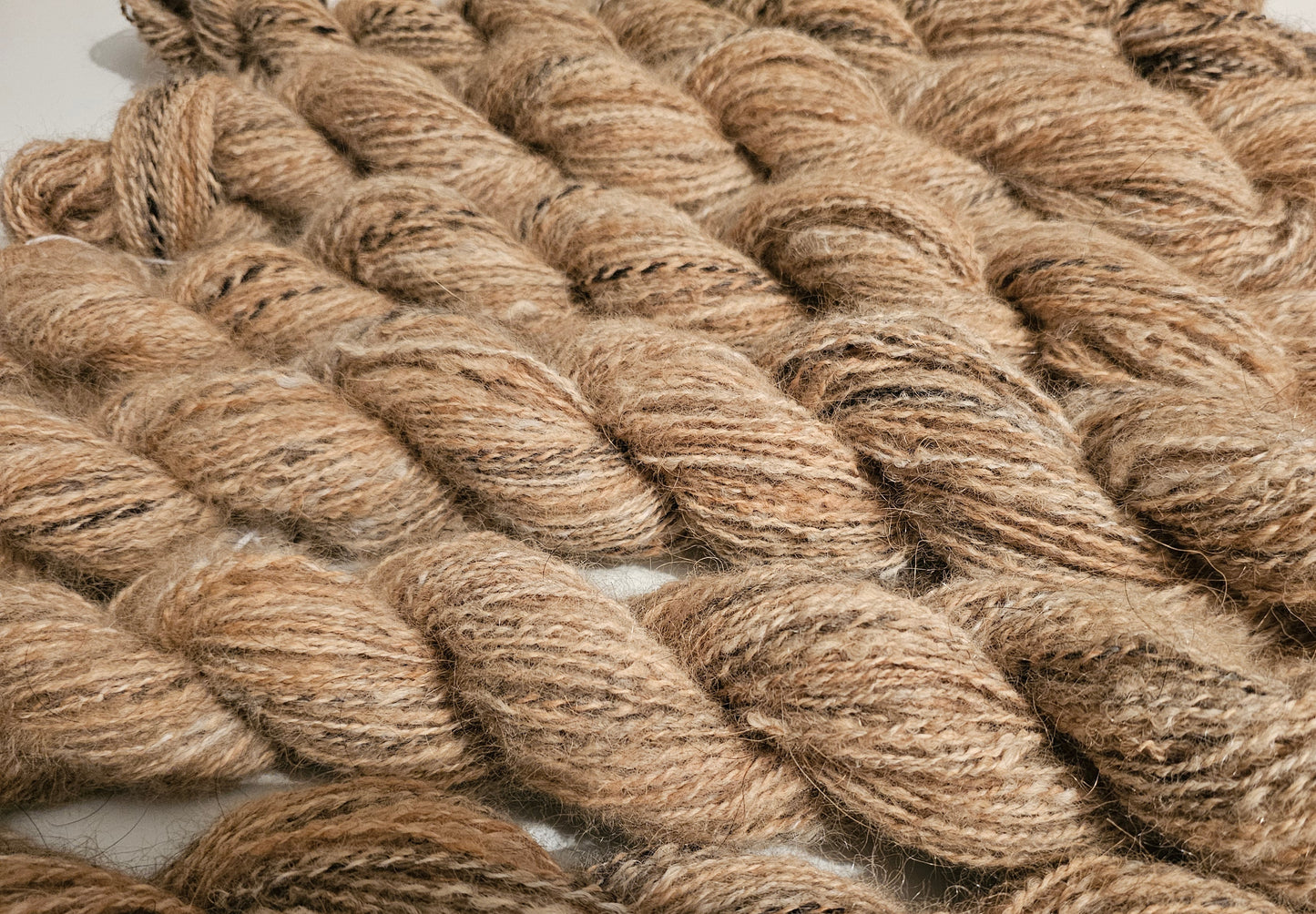 Pet fur yarn - Spinning service (Chiengora). Your pet's fur hand spun into yarn. Dogs, cats, rabbits, fur yarn.