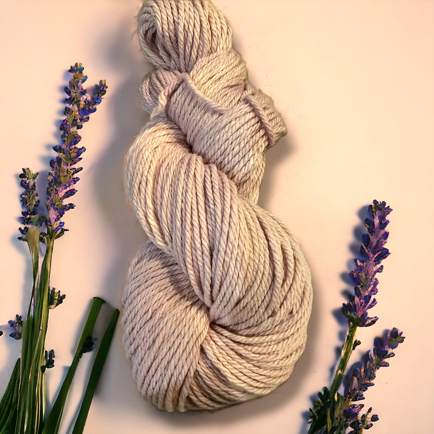 Hand dyed yarn - Heather collection (pastel pink)