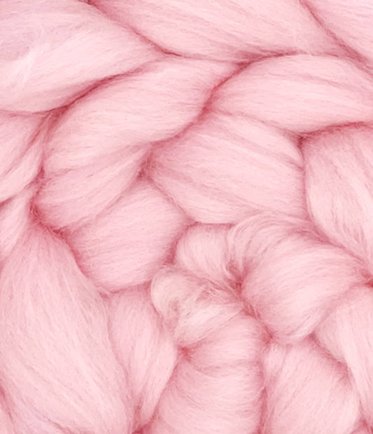 Merino wool roving - Baby pink