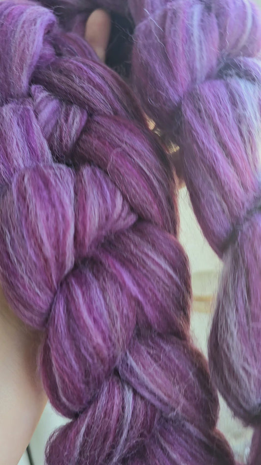 Pretty plum - Cheviot top