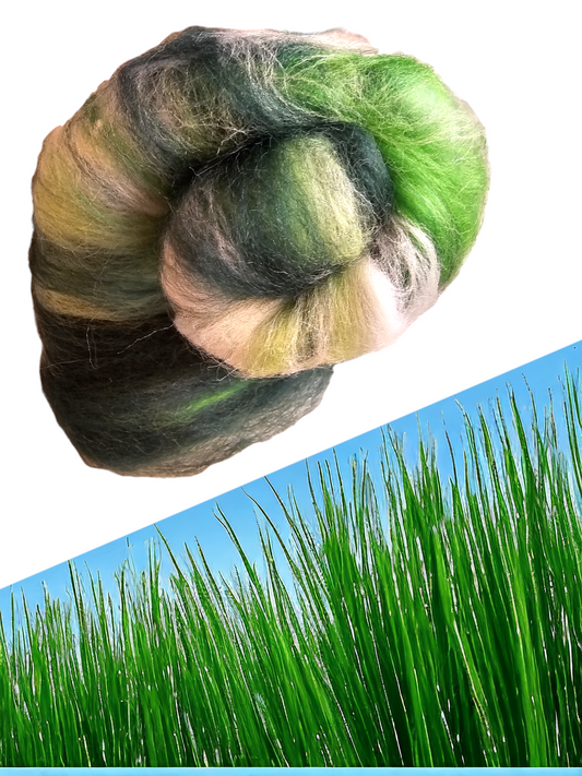 Meadow Grass. Beautiful wool batt perfect for spinning into yarn, felting or weaving.