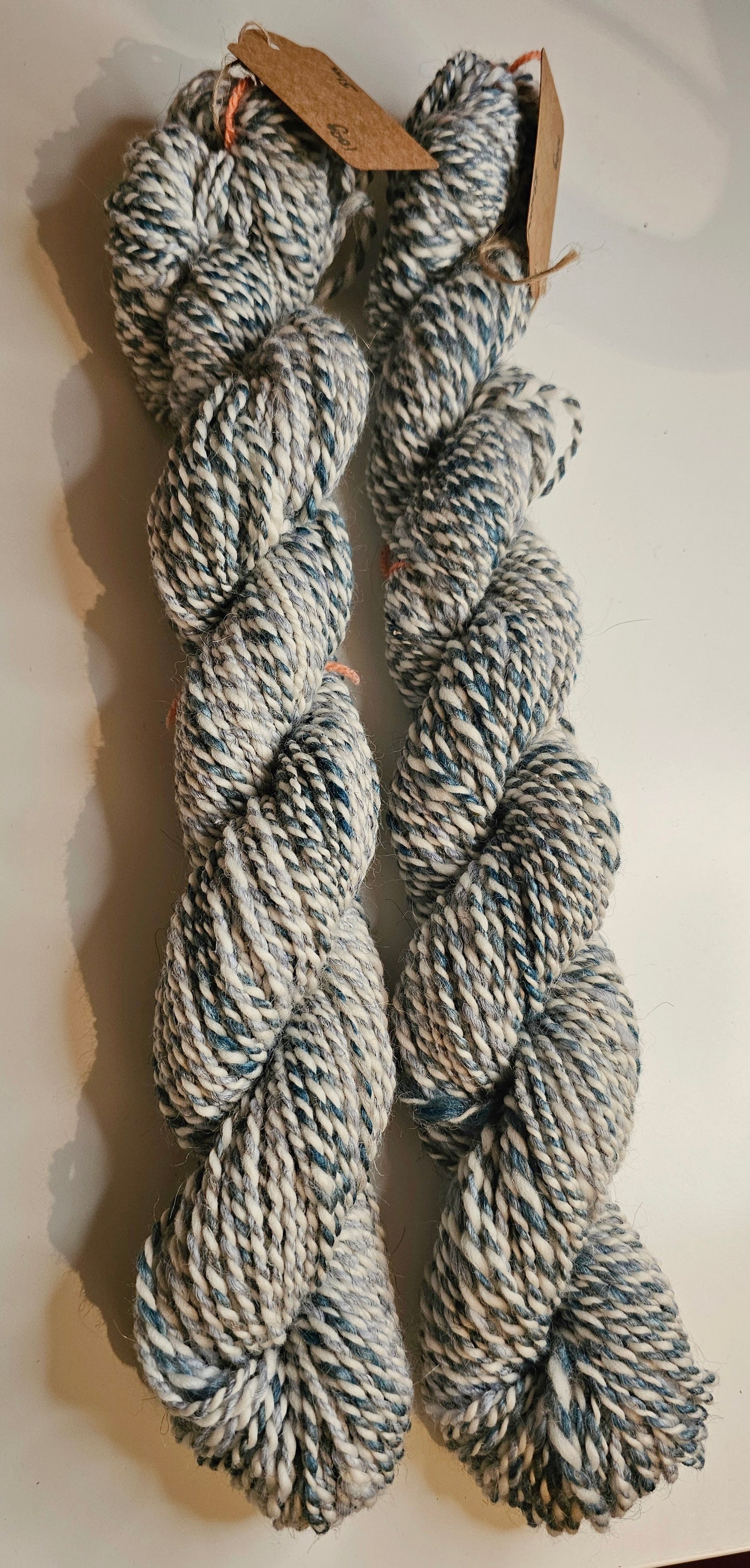 Hand-spun yarn - frosty