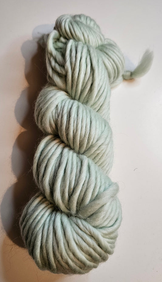 Pastel Green - Super chunky yarn