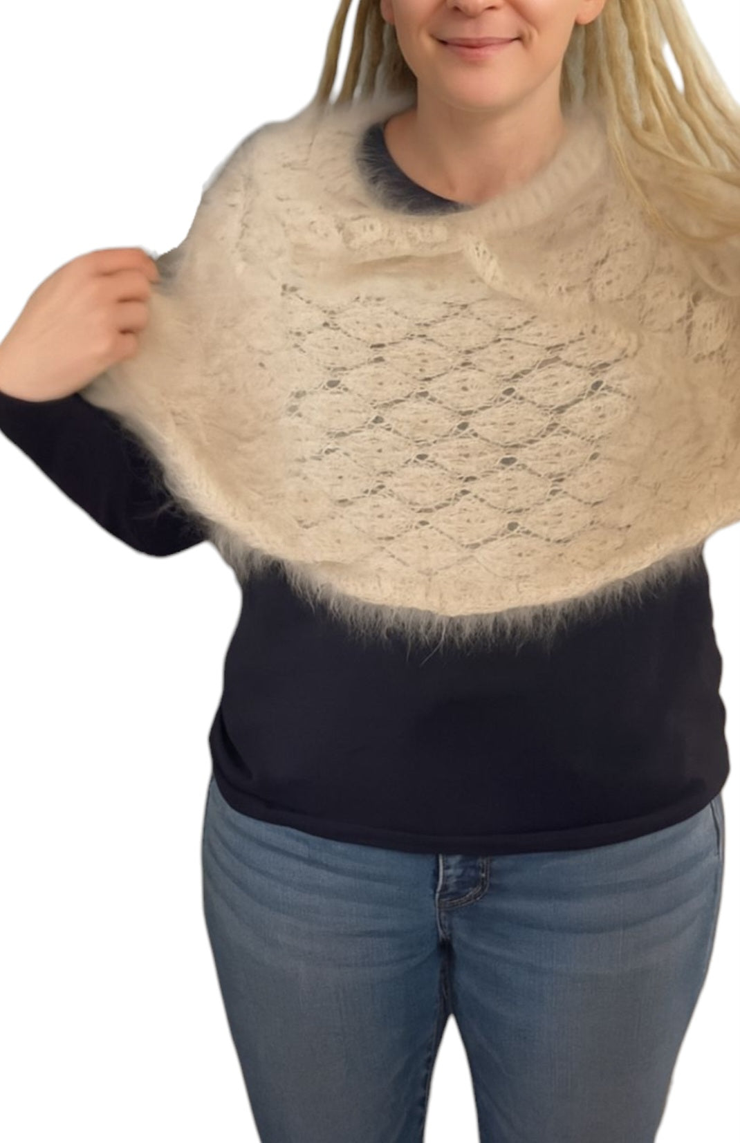 Handmade items made from handspun yarn. (Pet fur yarn and sheeps wool yarn).