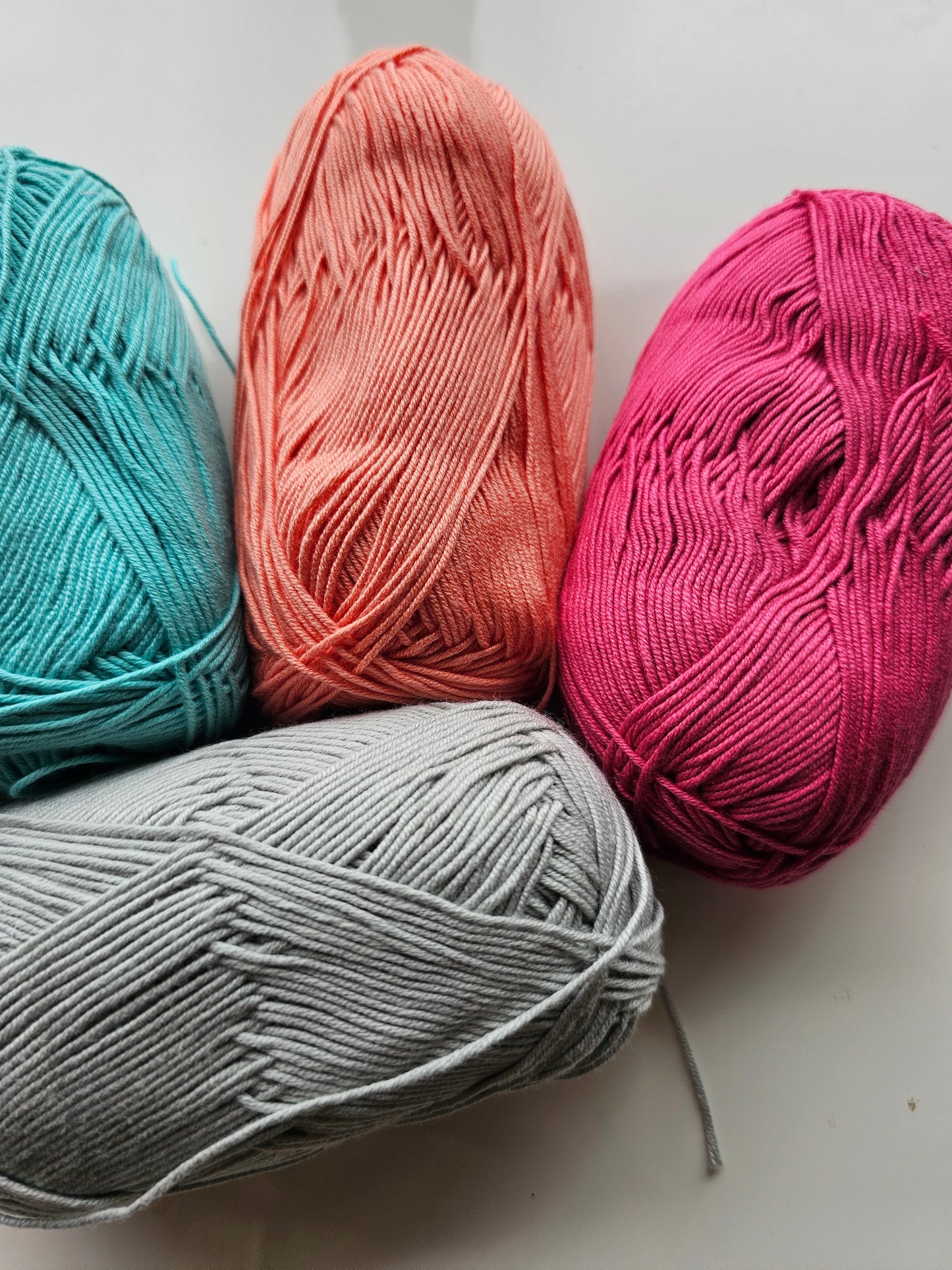 Cotton blend Yarn (Cotton touch)