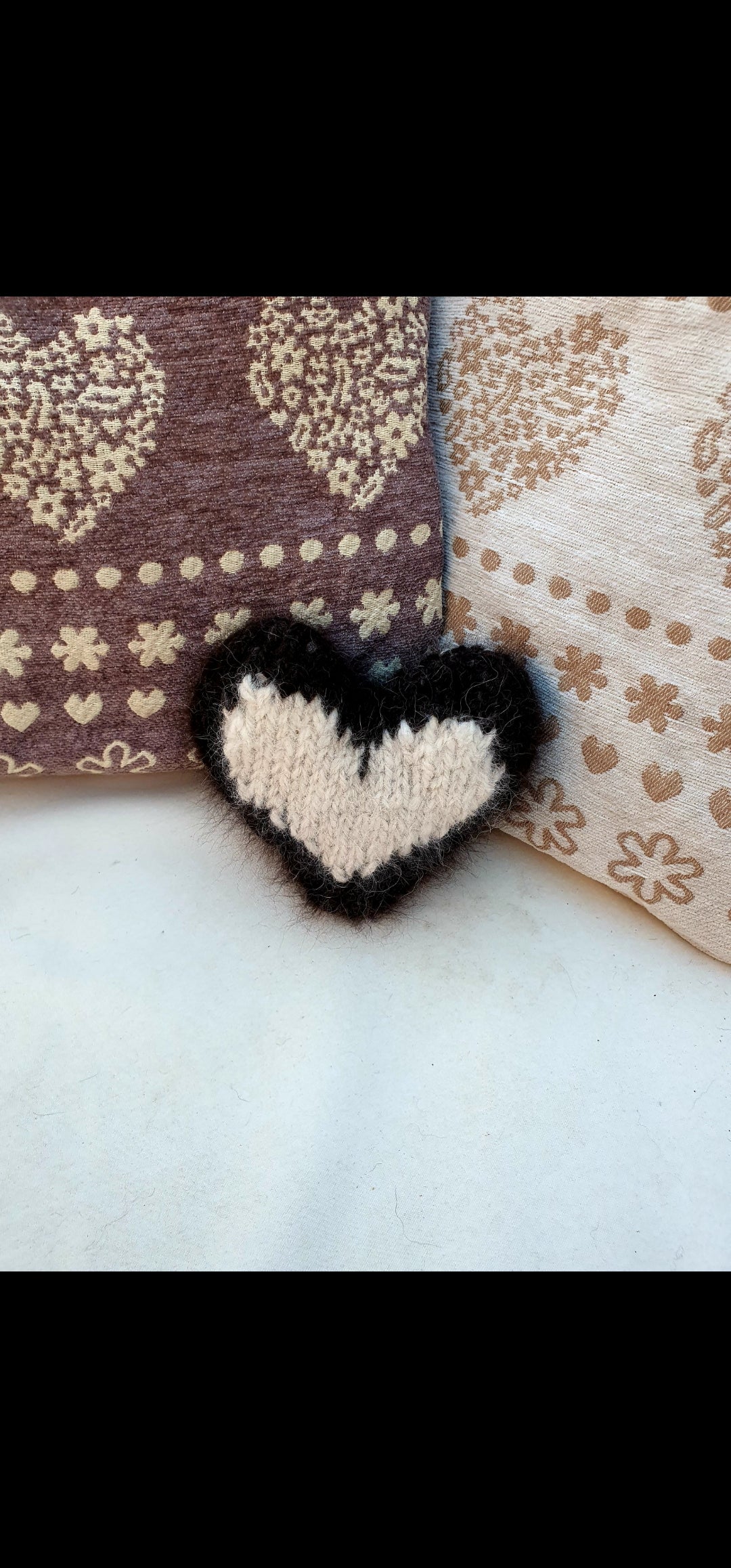 Handmade items made from handspun yarn. (Pet fur yarn and sheeps wool yarn).