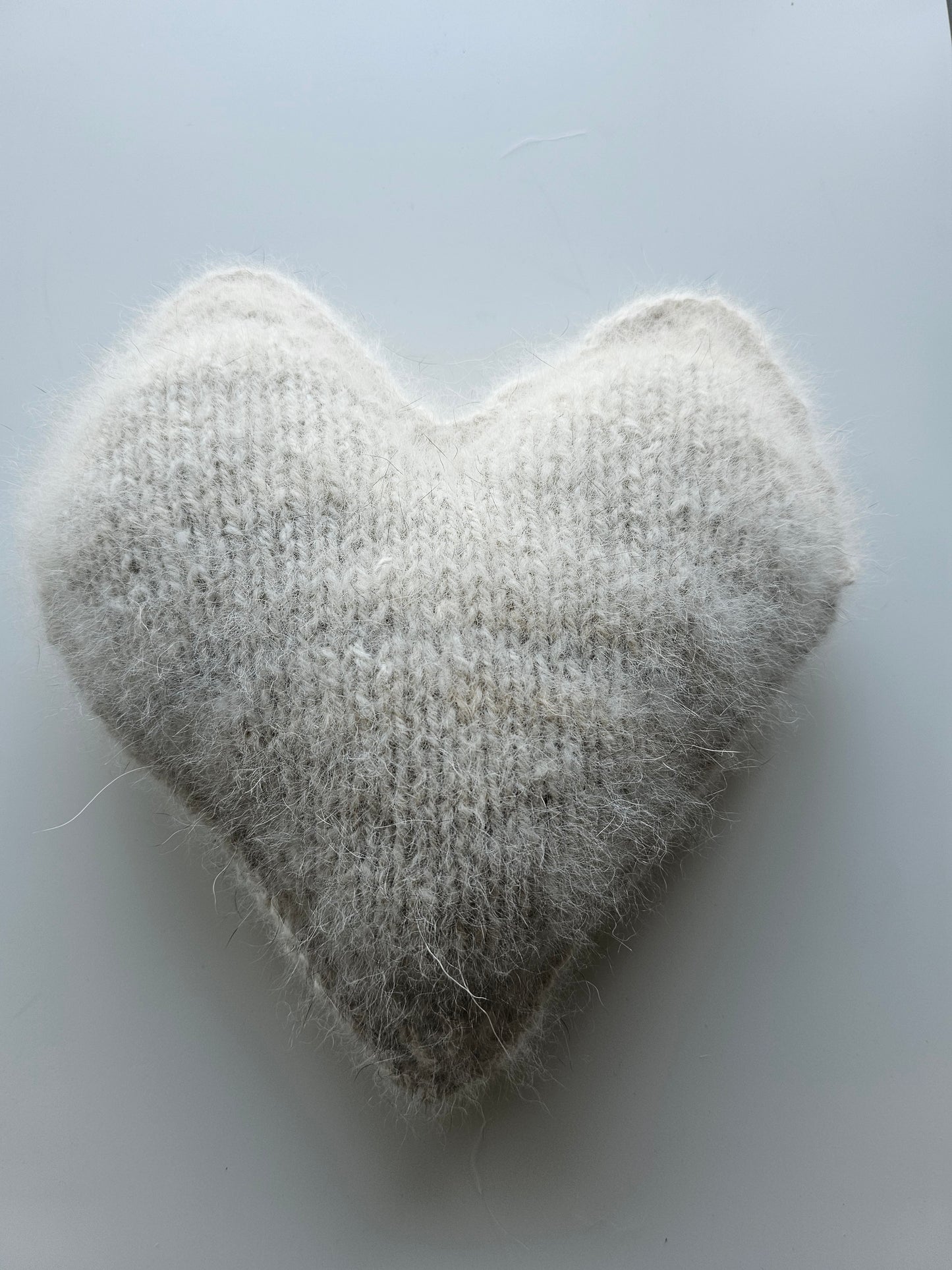 Handmade items made from handspun yarn. (Pet fur yarn and sheeps wool yarn).