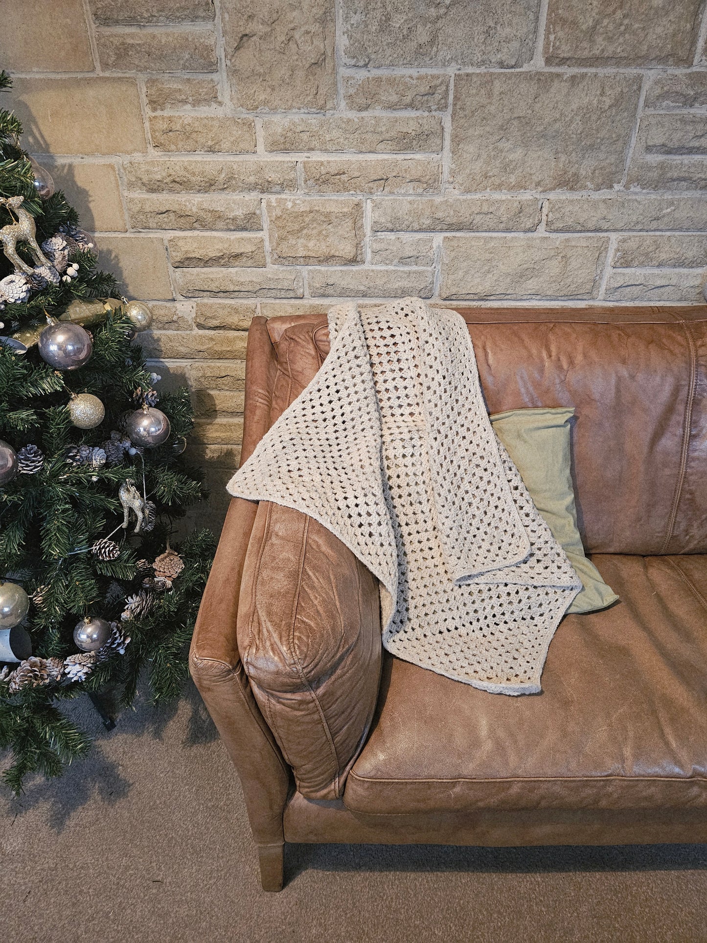 Handmade items made from handspun yarn. (Pet fur yarn and sheeps wool yarn).