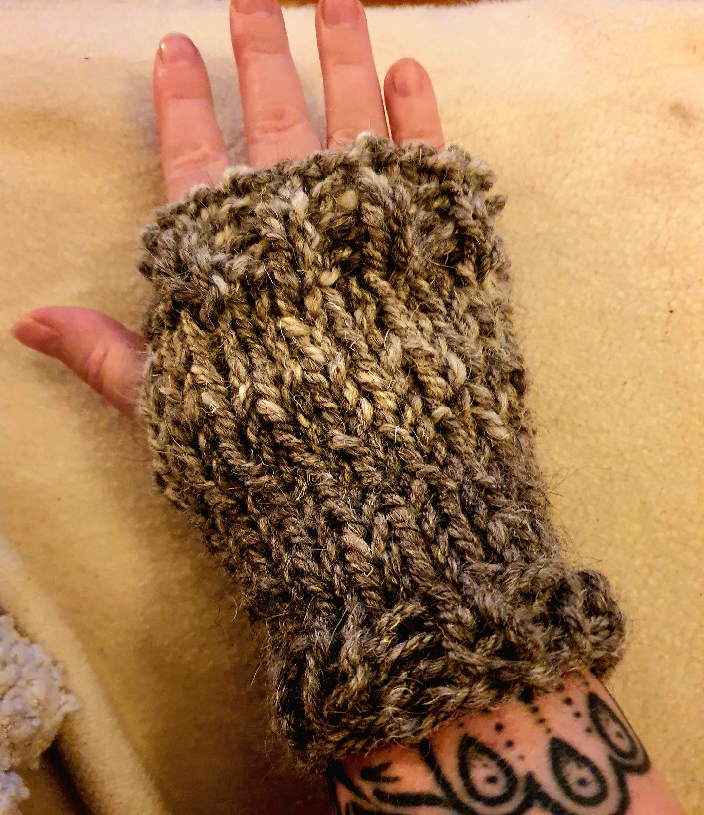 Handmade items made from handspun yarn. (Pet fur yarn and sheeps wool yarn).