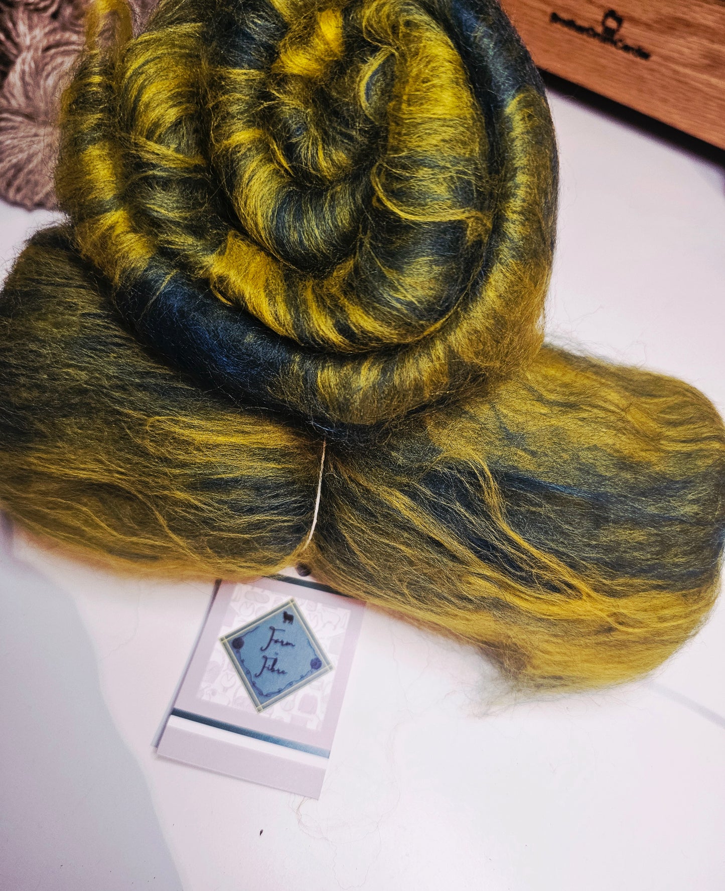 Peacock and gold wool batt