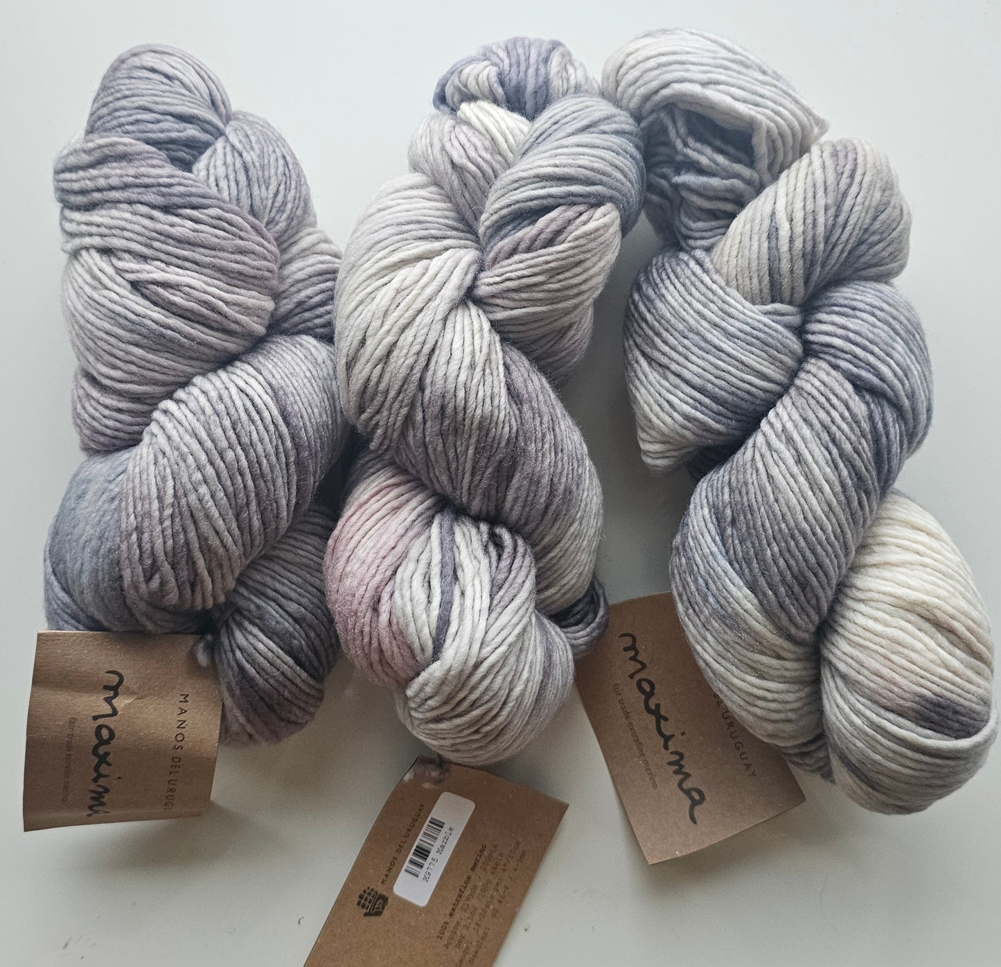 Manos Del Uruguay Maxima- Marble (9775)