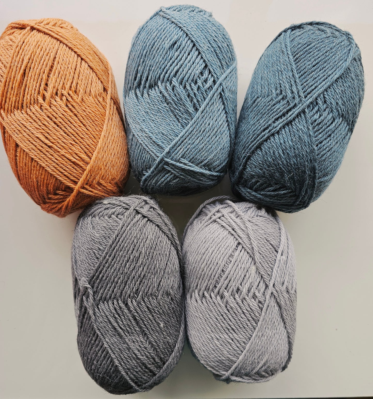 Aran Yarn 100% Wool BFL and Shetland blend