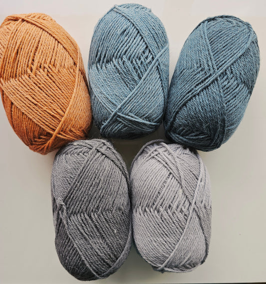 Aran Yarn 100% Wool BFL and Shetland blend