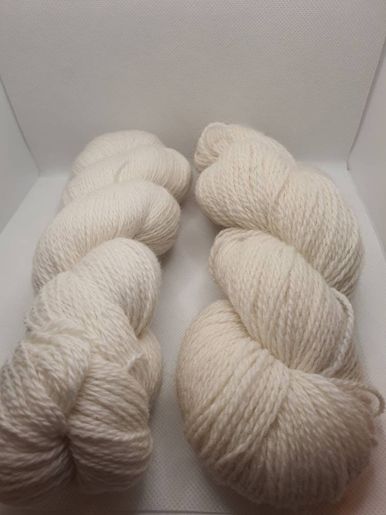 100g Hand spun yarn  Dk (2ply) . Perfect for dyes, knitting and crochet.